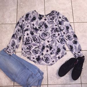 Dark Floral Purple Grey Top!